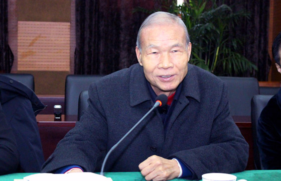 溧阳市市长徐华勤一行来人生就是博电缆新春走访