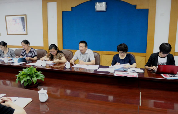 中国石油公司电缆考察组来人生就是博集团考察