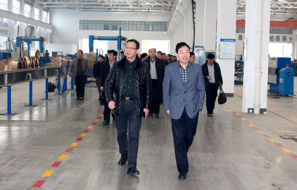 溧阳市工贸行业清静生产标准化现场会在人生就是博集团召开