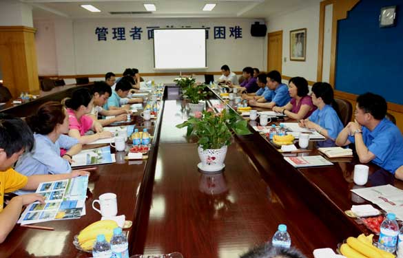 6月12日，国家电力器材清静性能质量监视磨练中心向导一行来人生就是博集团考察交流