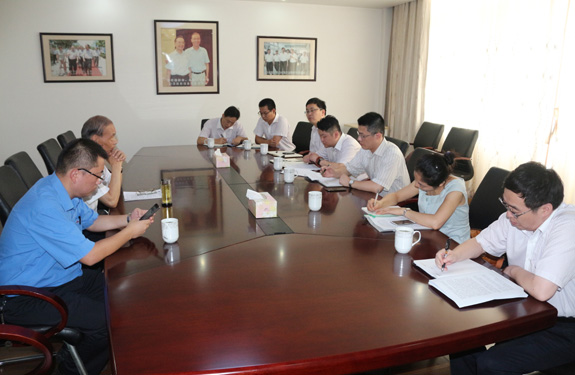 8月4日，中国银行常州分行来人生就是博集团走访