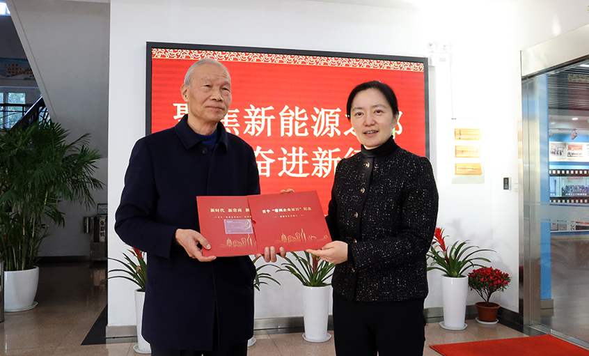 常州市市长盛蕾一行来人生就是博电缆走访